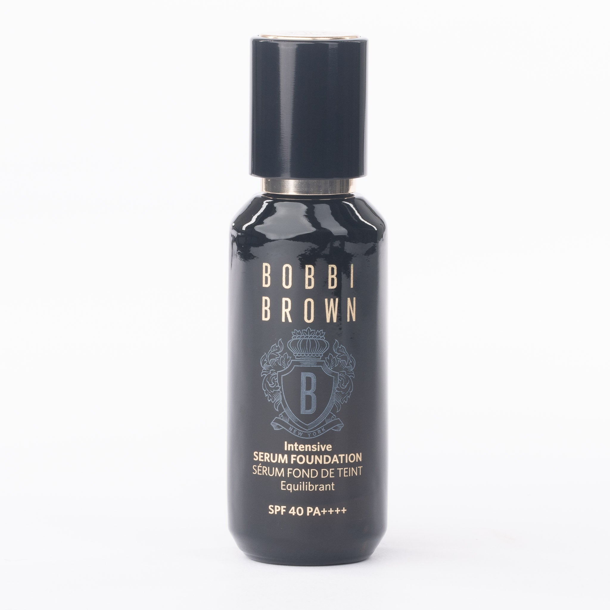 Bobbi Brown Intensive Serum Foundation SPF 40 W-016 Warm Porcelain 30ml bottle on clean white background
