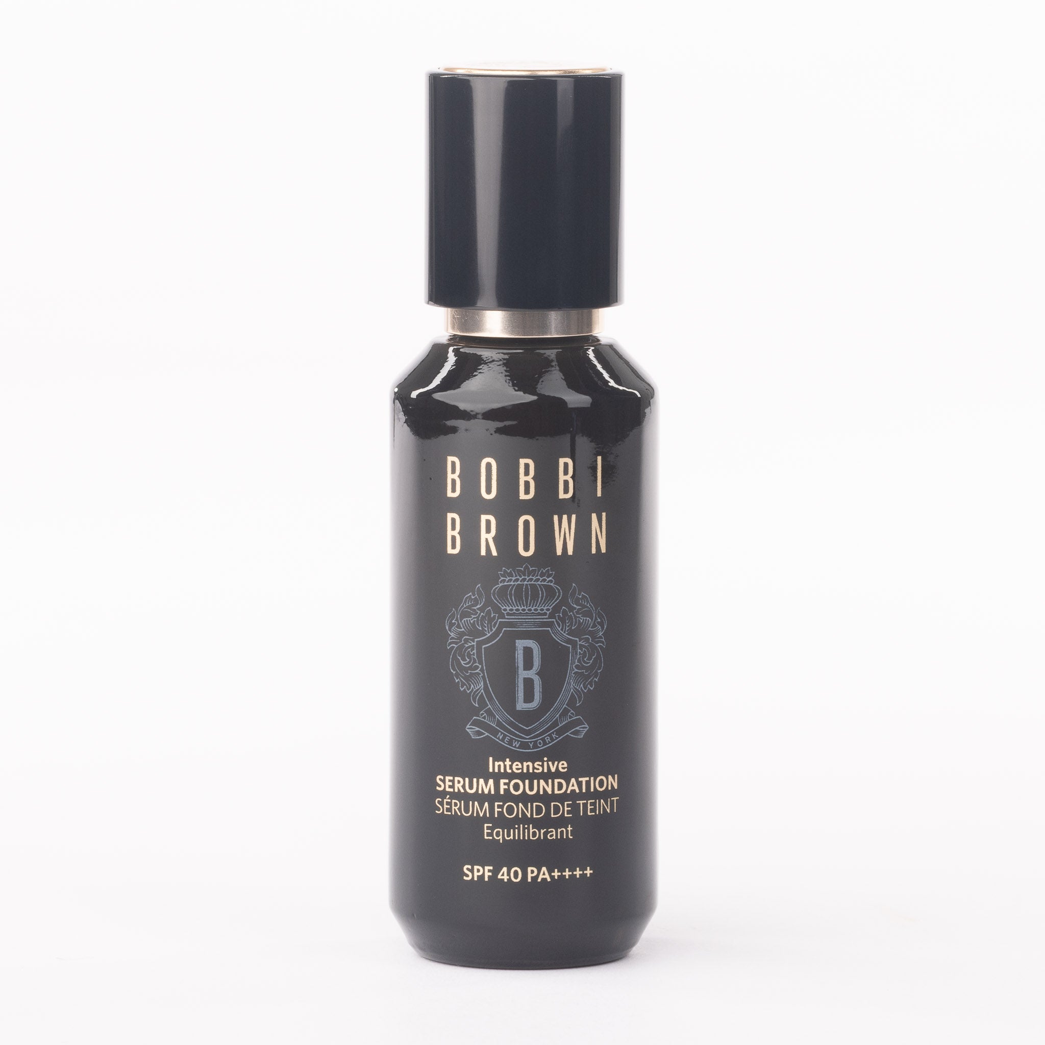 Bobbi Brown Intensive Serum Foundation SPF 40 W-036 Warm Sand 30ml bottle, radiant skincare makeup on clean white background.