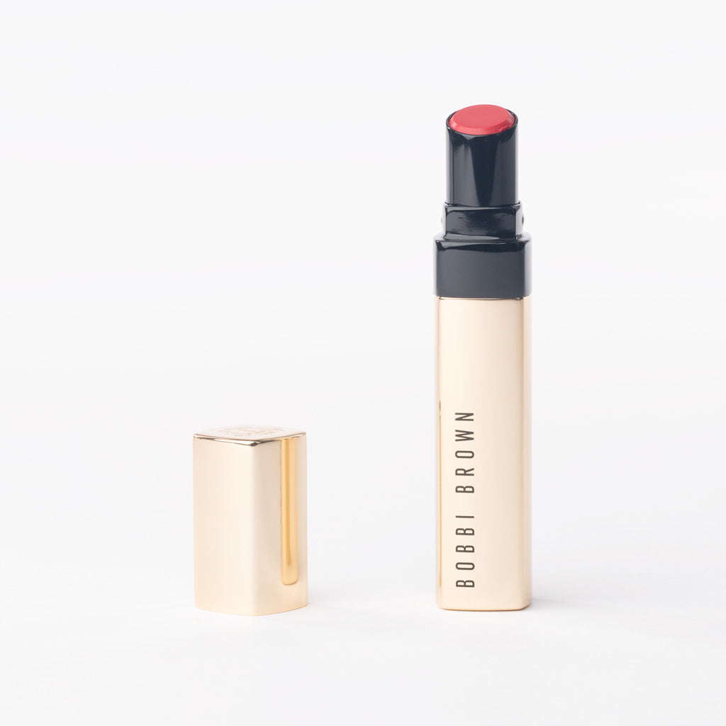 Bobbi Brown Luxe Shine Intense Lipstick in 'Showstopper' – High-Shine Bold Berry Red – 3.4g