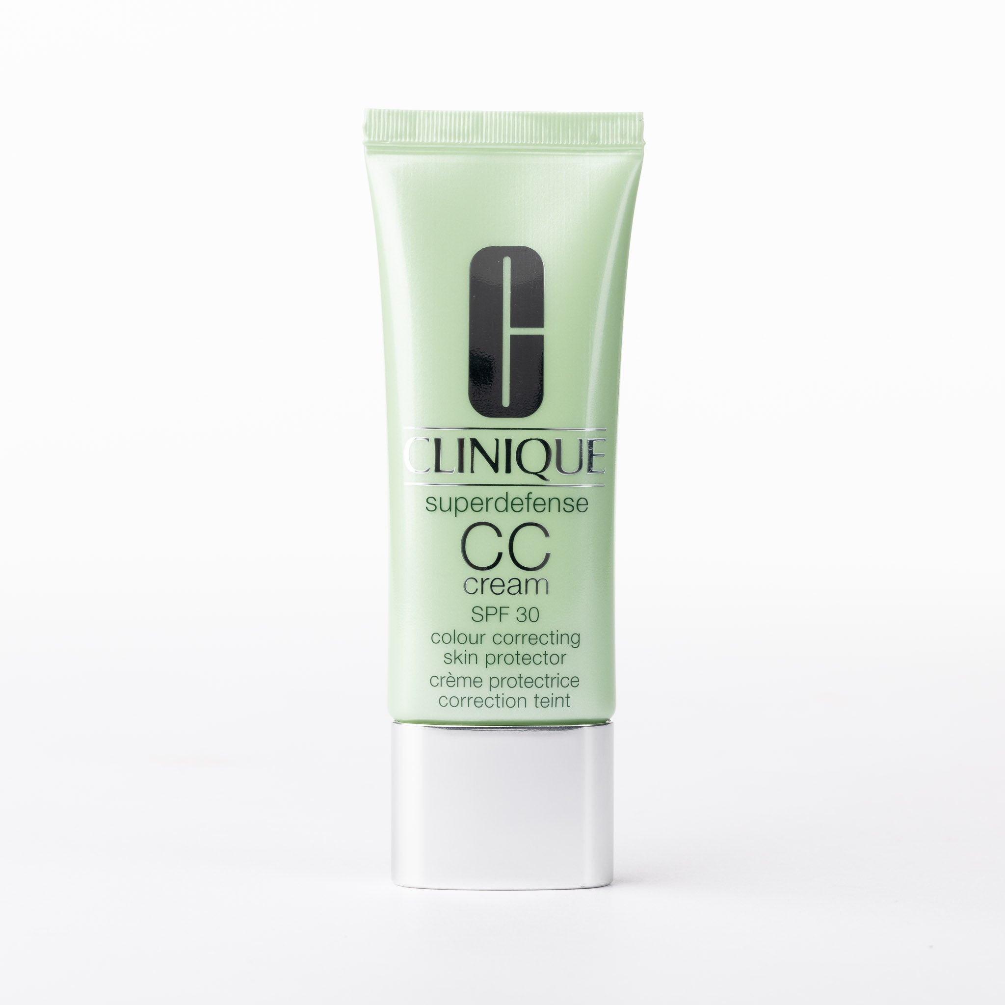 Clinique Superdefense CC Cream SPF 30 colour correcting skin protector. Light green tube with silver cap.