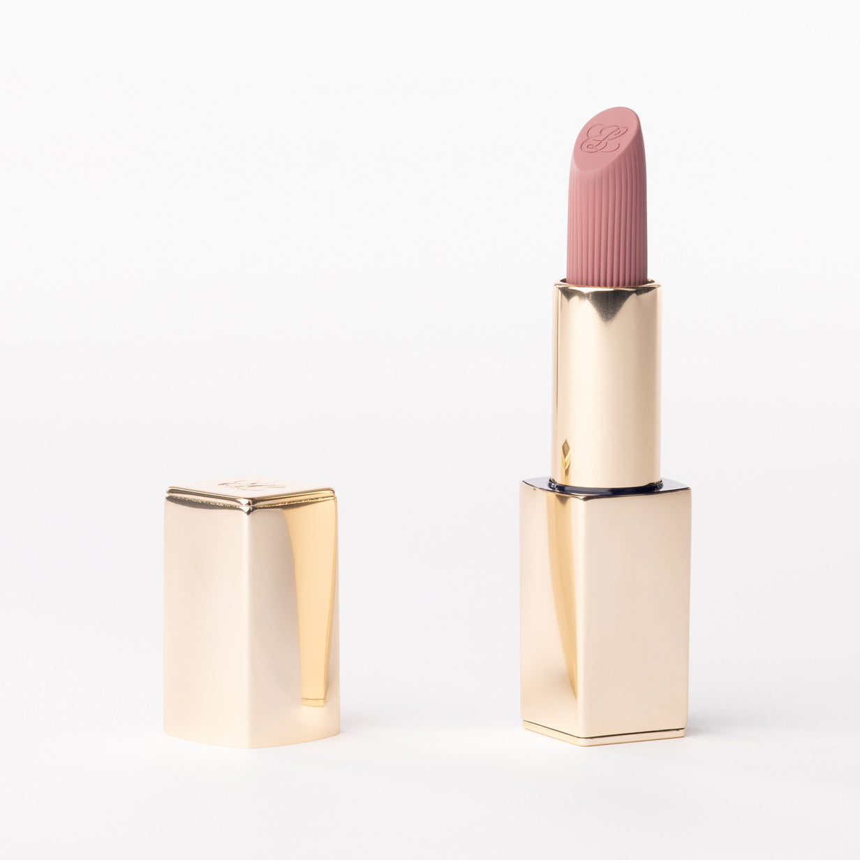 Estée Lauder Pure Color Envy Matte Lipstick in '816 Suit Up' – Soft Rose Nude Matte – 3.5g