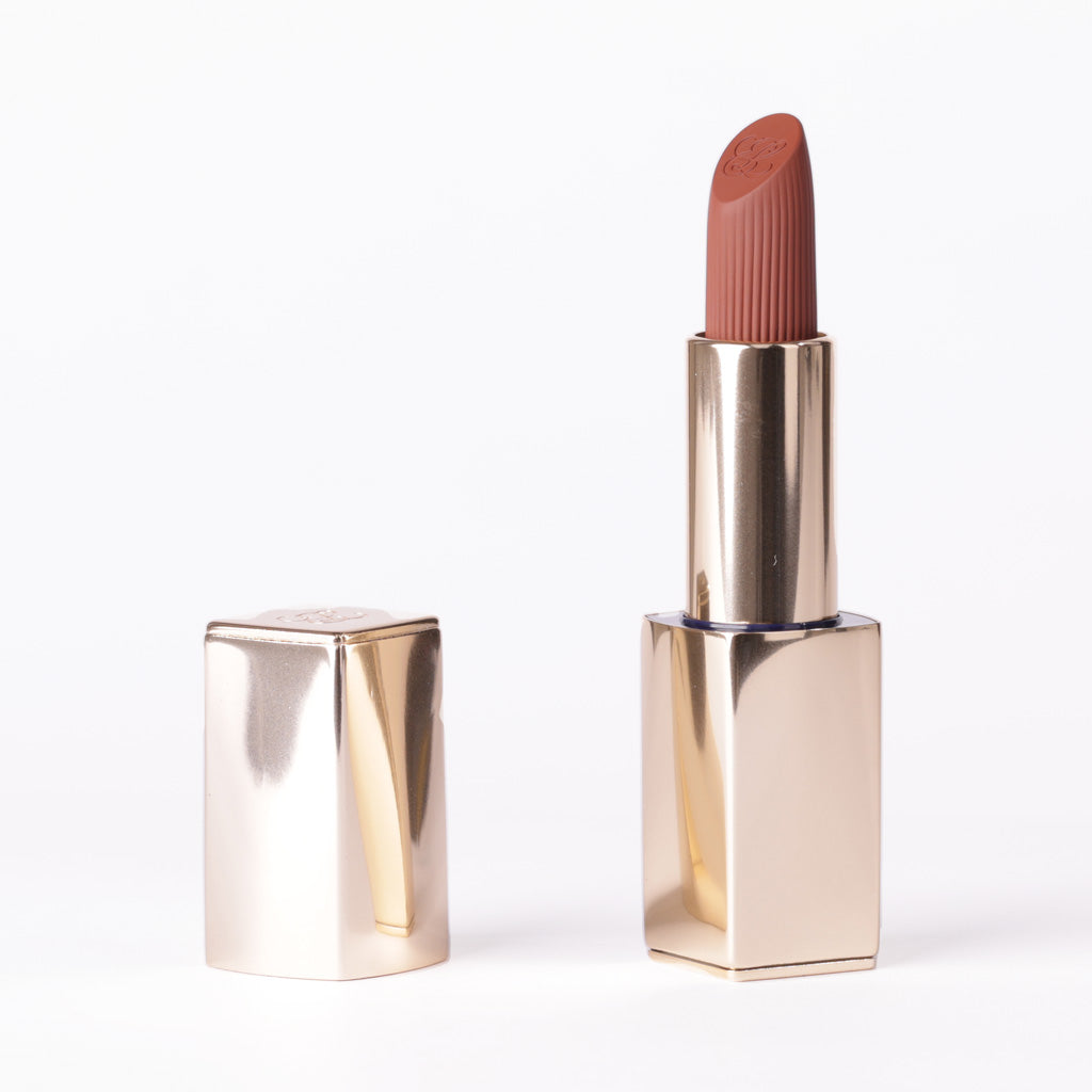 Estée Lauder Pure Color Matte Lipstick (Refillable) in '567 Knowing' – Bold Brown Red Matte– 3.5g