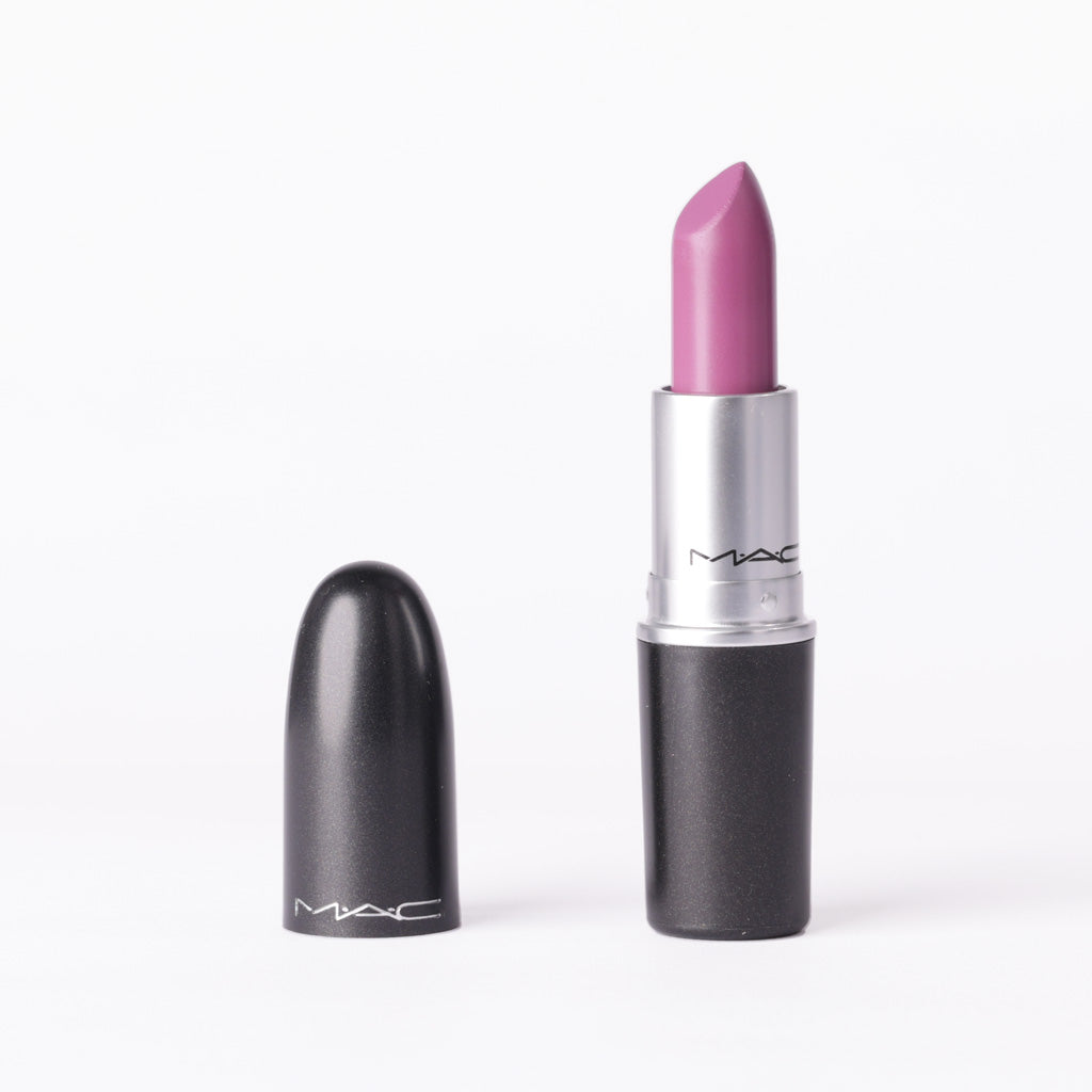 MAC Amplified Crème Lipstick in 'Up The Amp' – Muted Lavender Violet – 3g