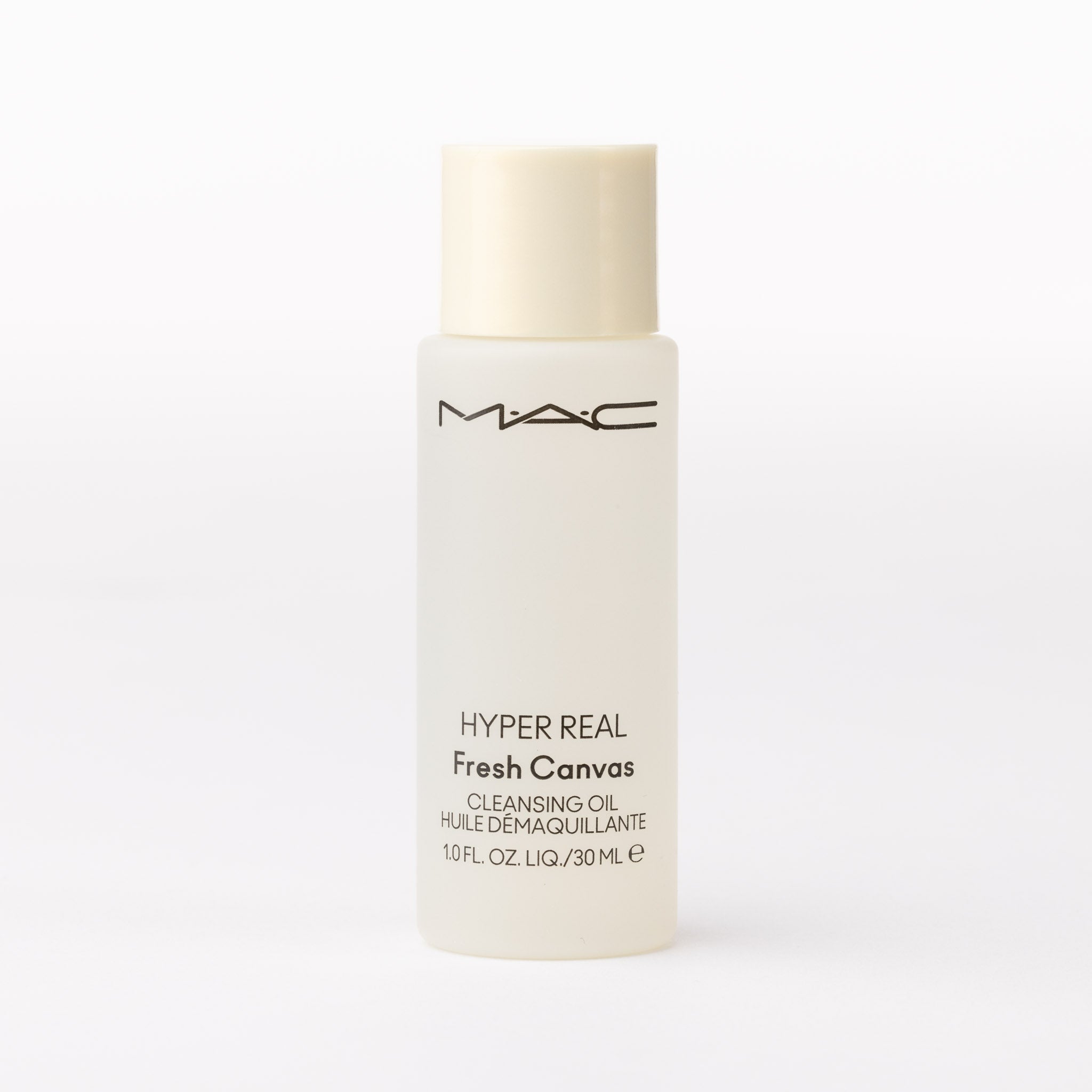 Hyper Real Fresh Canvas Cleansing Oil detail