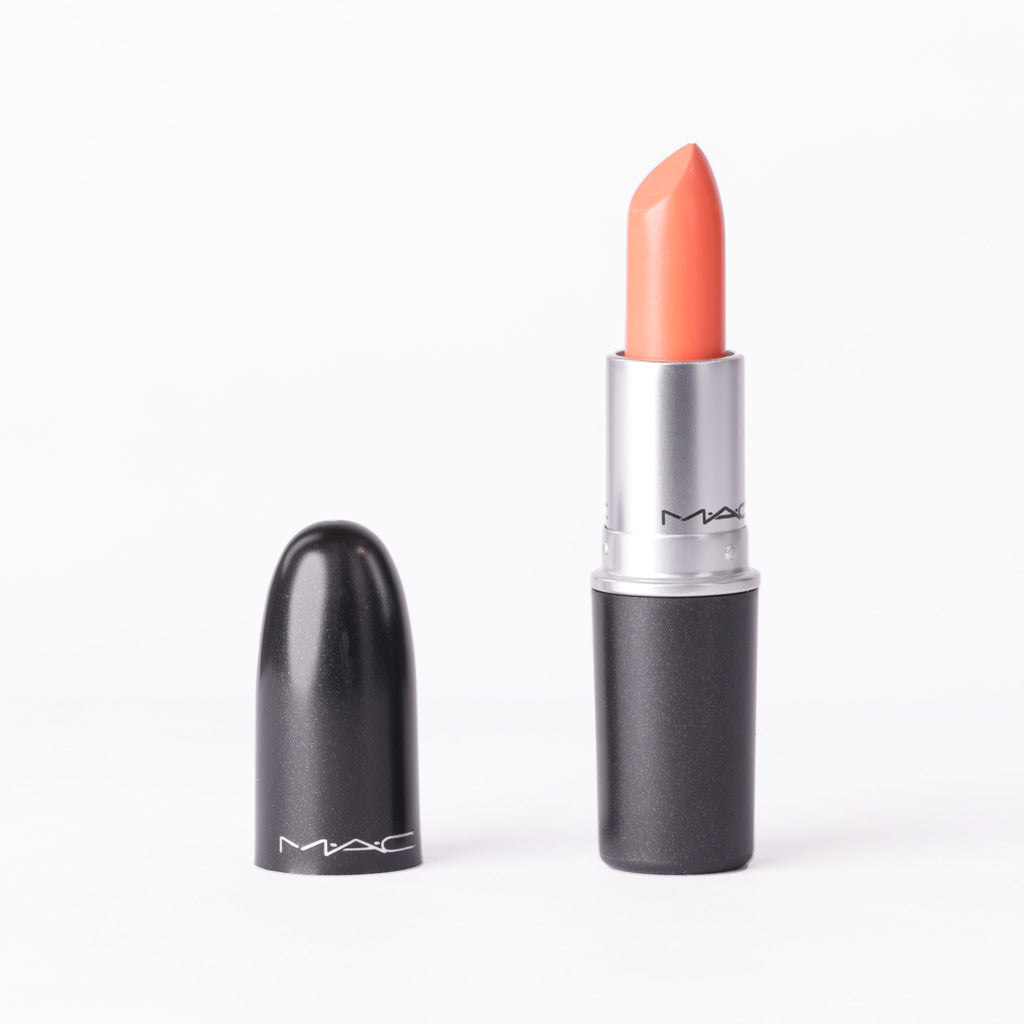 MAC Satin Lipstick in '823 Sushi Kiss' – Bright Coral Orange – 3g