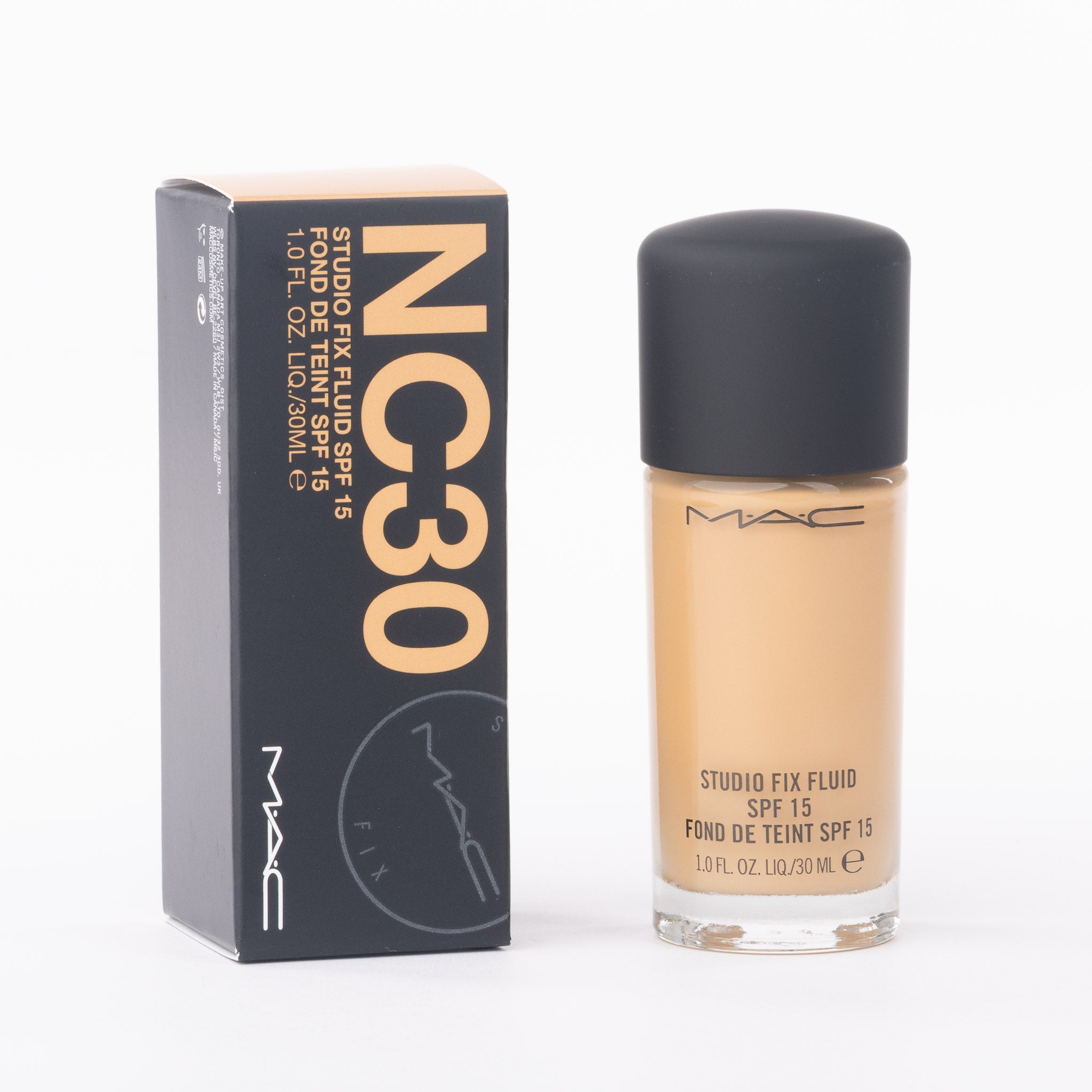 MAC Studio Fix Fluid SPF 15 foundation in shade NC30, front view of 30ml glass bottle