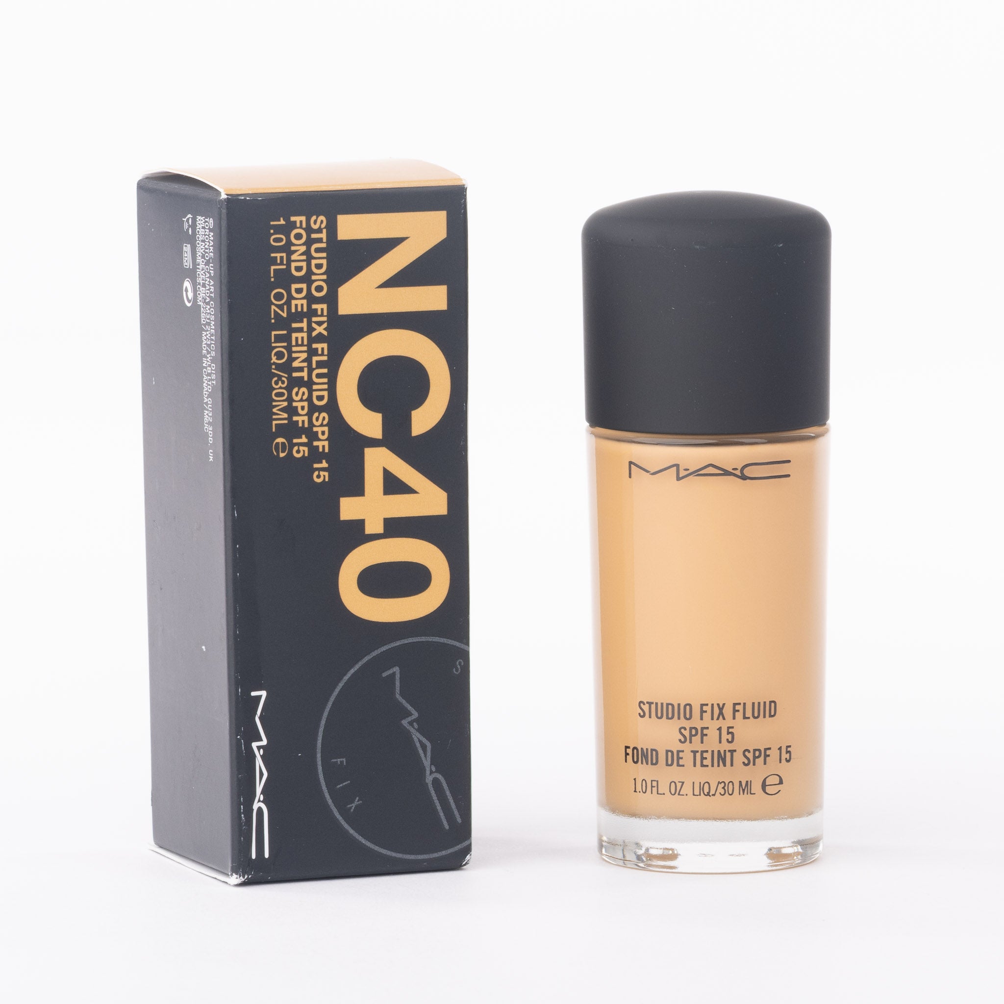 MAC Studio Fix Fluid SPF 15 foundation in shade NC40, warm golden beige for medium-to-tan skin