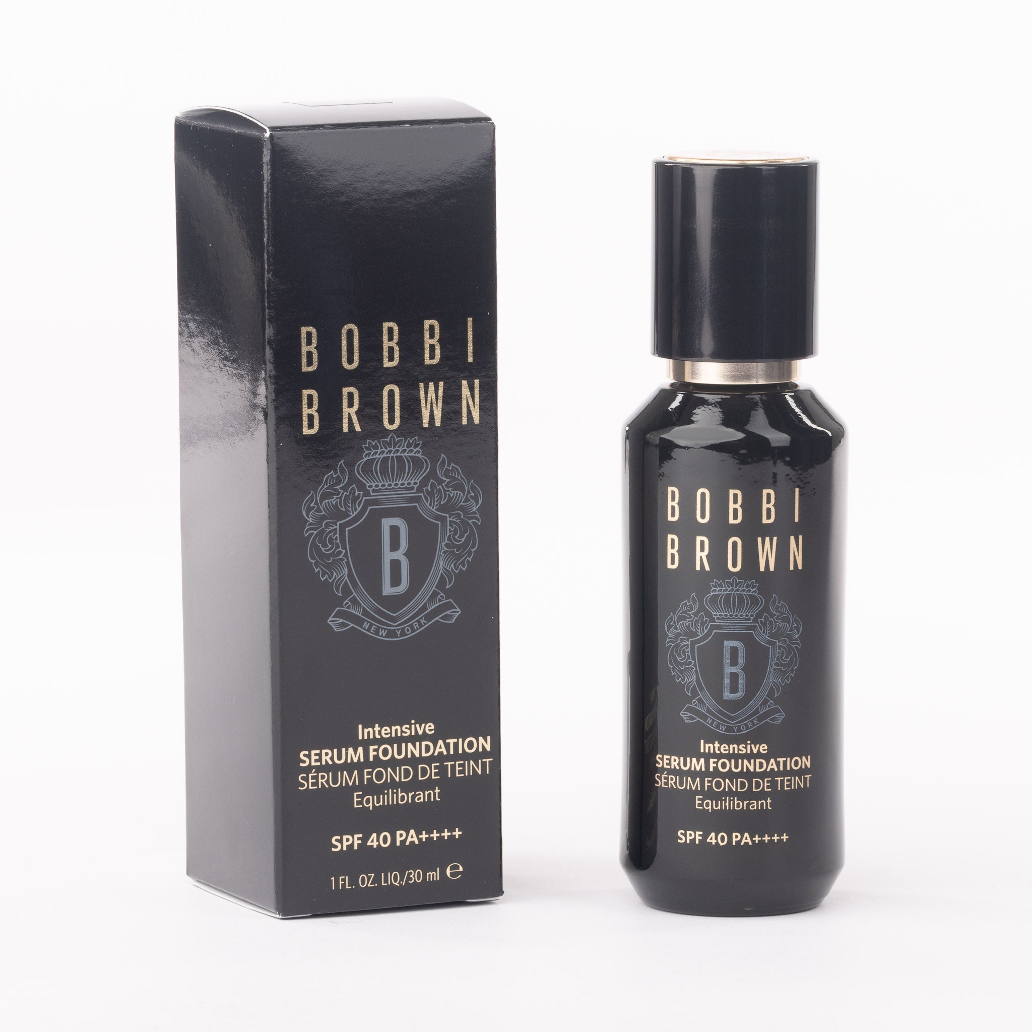 Bobbi Brown Intensive Serum Foundation SPF 40 C-026 Cool Ivory 30ml bottle and packaging, radiant skincare makeup on clean white background.