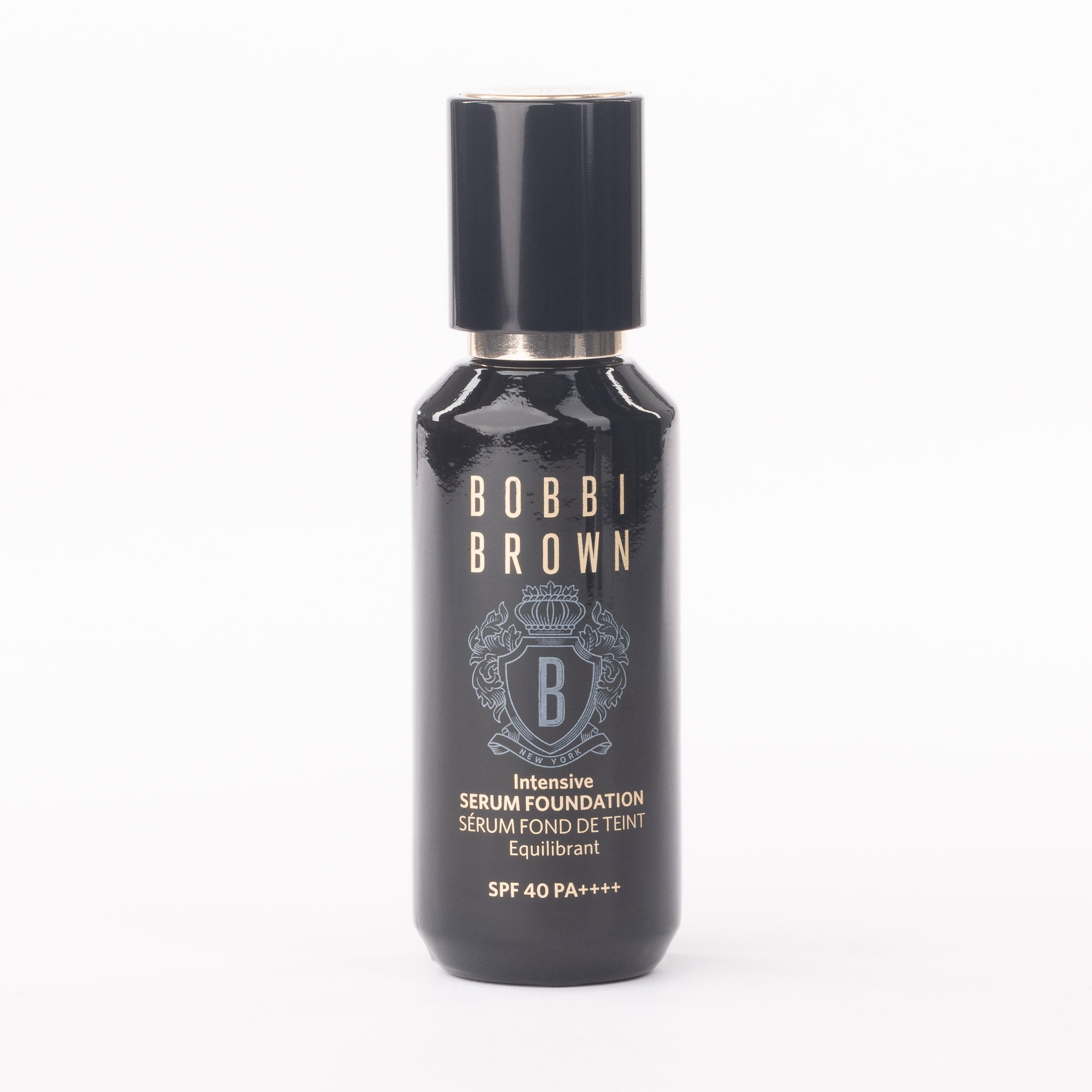 Bobbi Brown Intensive Serum Foundation SPF 40 W-066 Warm Honey 30ml bottle, radiant skincare makeup on clean white background.