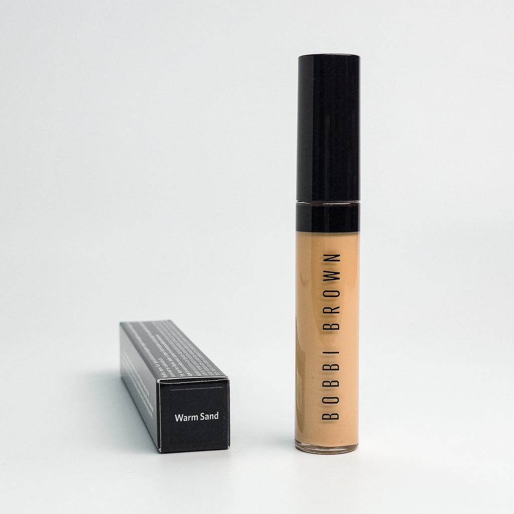Bobbi Brown full coverage concealer in Warm Sand, lightweight longwear formula for dark circles and blemishes