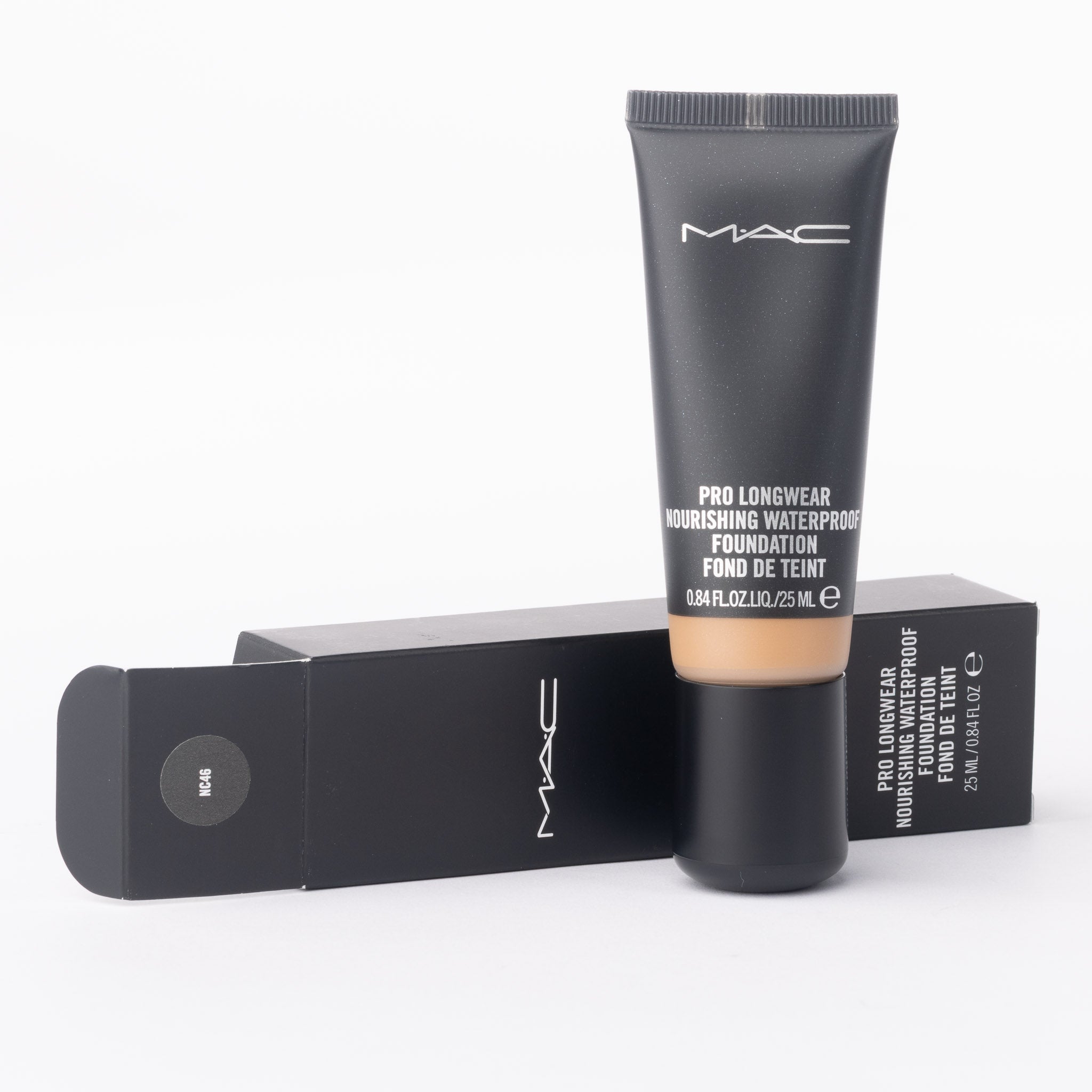 MAC waterproof foundation NC46 25ml tube and box product details
