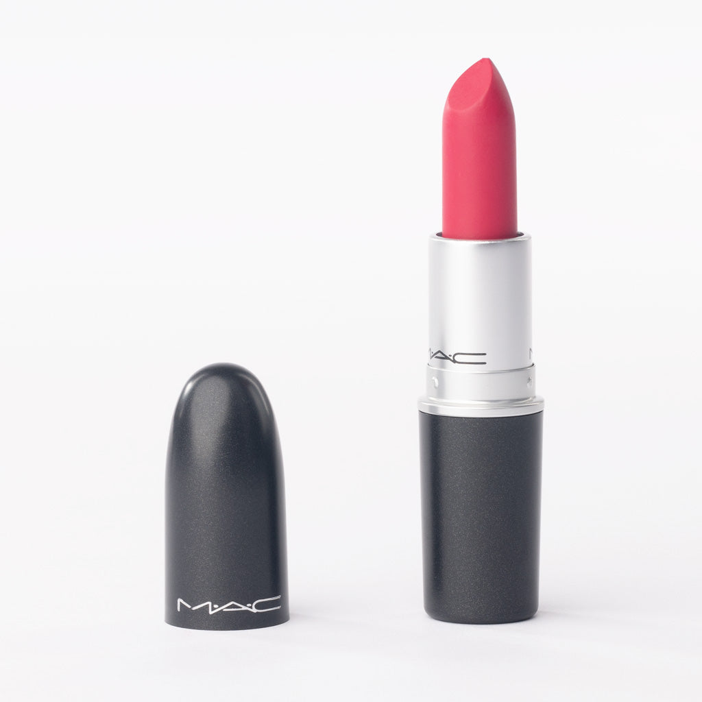 MAC Retro Matte Lipstick in '701 All Fired Up' – Bright Fuchsia Matte – 3g