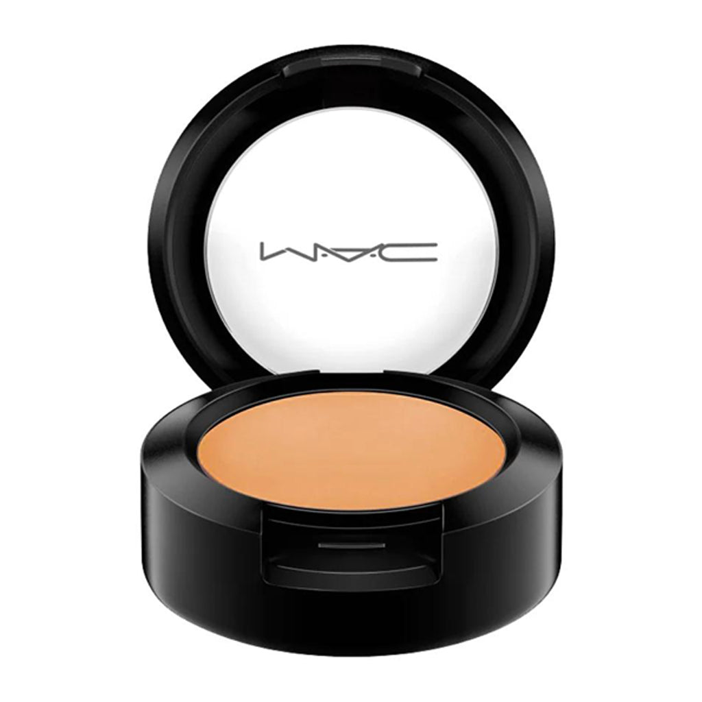 MAC Studio Finish Concealer SPF 35 in shade NC45, 7g compact opened to show product inside.