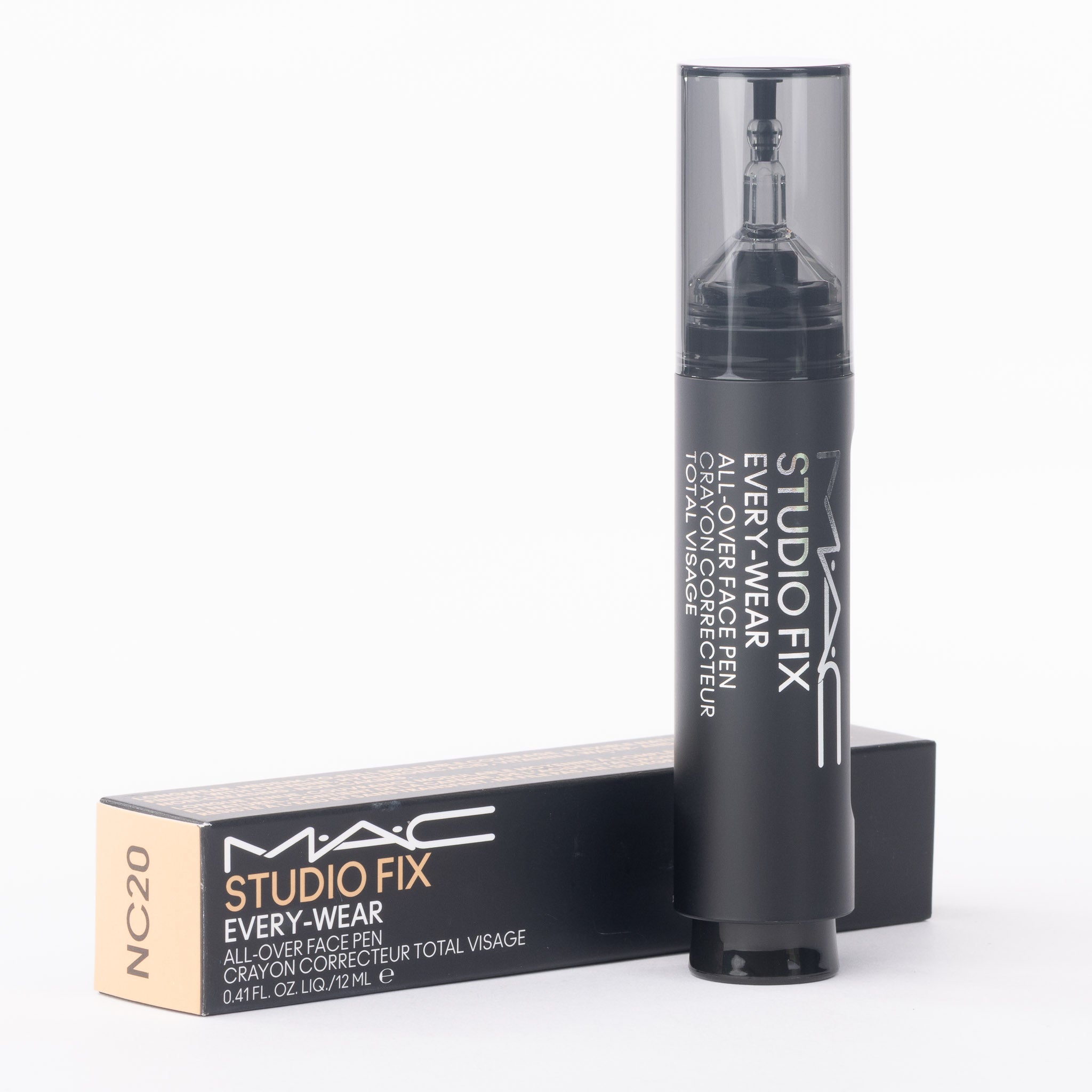 MAC Studio Fix Every-Wear All-Over Face Pen NC20 12ml, 2-in-1 concealer foundation on clean white background
