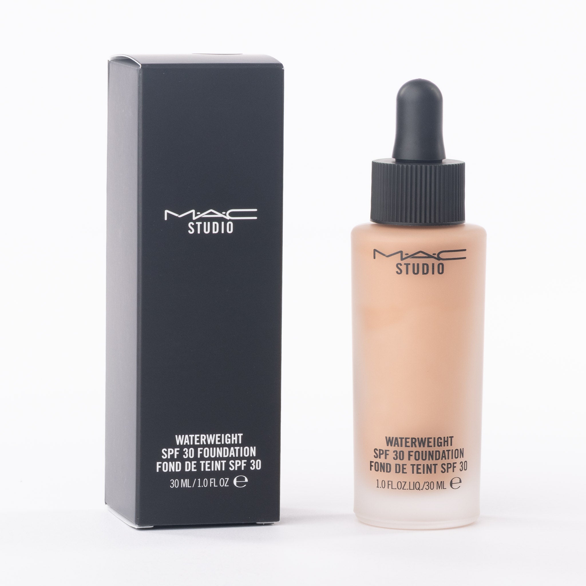 MAC Studio Waterweight Foundation SPF 30 NW30 30ml bottle, gel-serum hydrating formula on clean white background