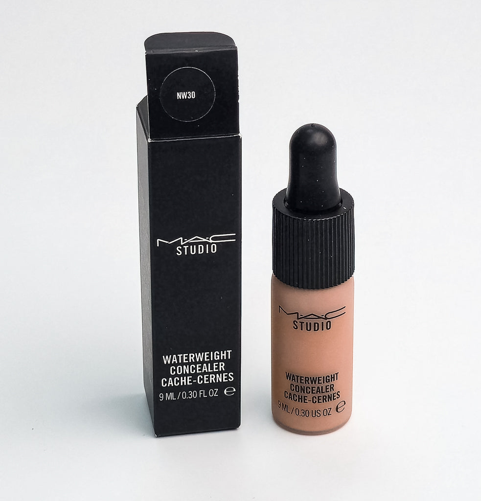 MAC Waterweight Concealer NW30 lightweight liquid formula with precision dropper applicator